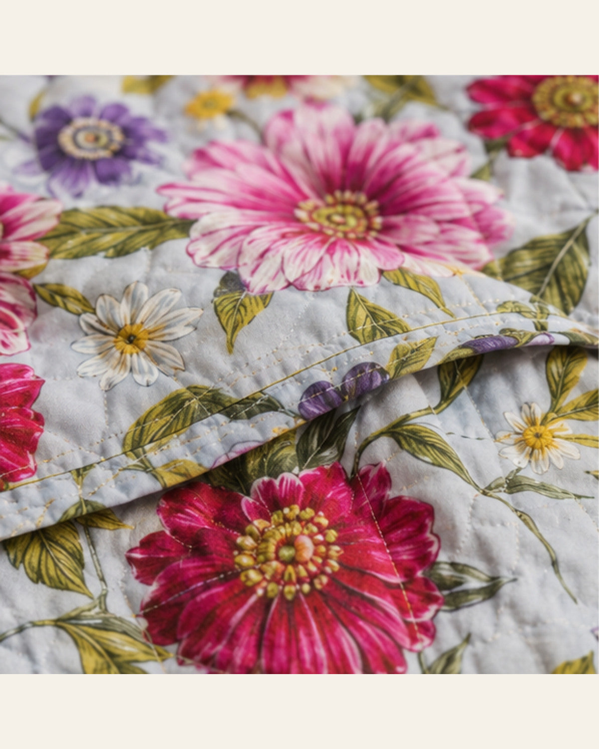 BIN-3DP-WA0035 bedding material and pattern detail