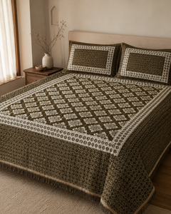 Dark Olive Diamond Lattice Velvet Jacquard Bedsheet Set – 4 Piece