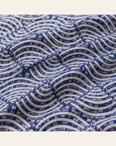 BIN-COT-DES127 bedding material and pattern detail
