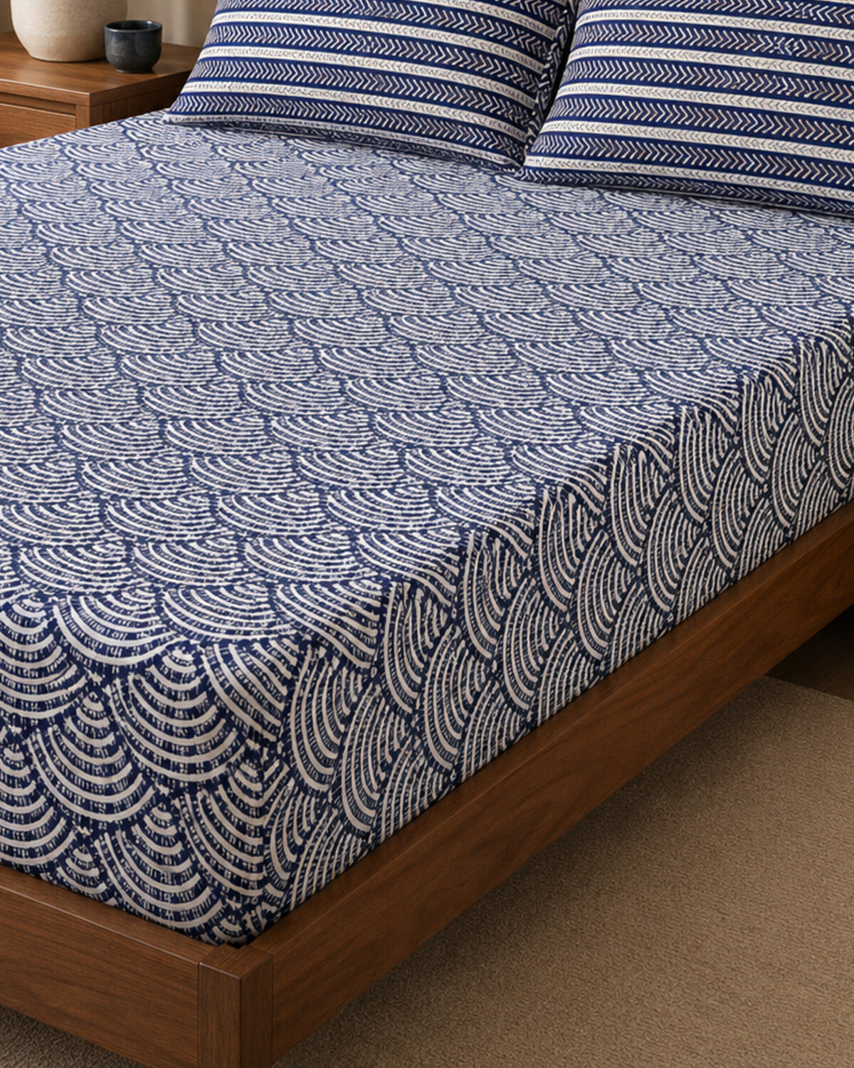 Indigo Wave Cotton Bedsheet Set – 3 Piece – border and fabric detail
