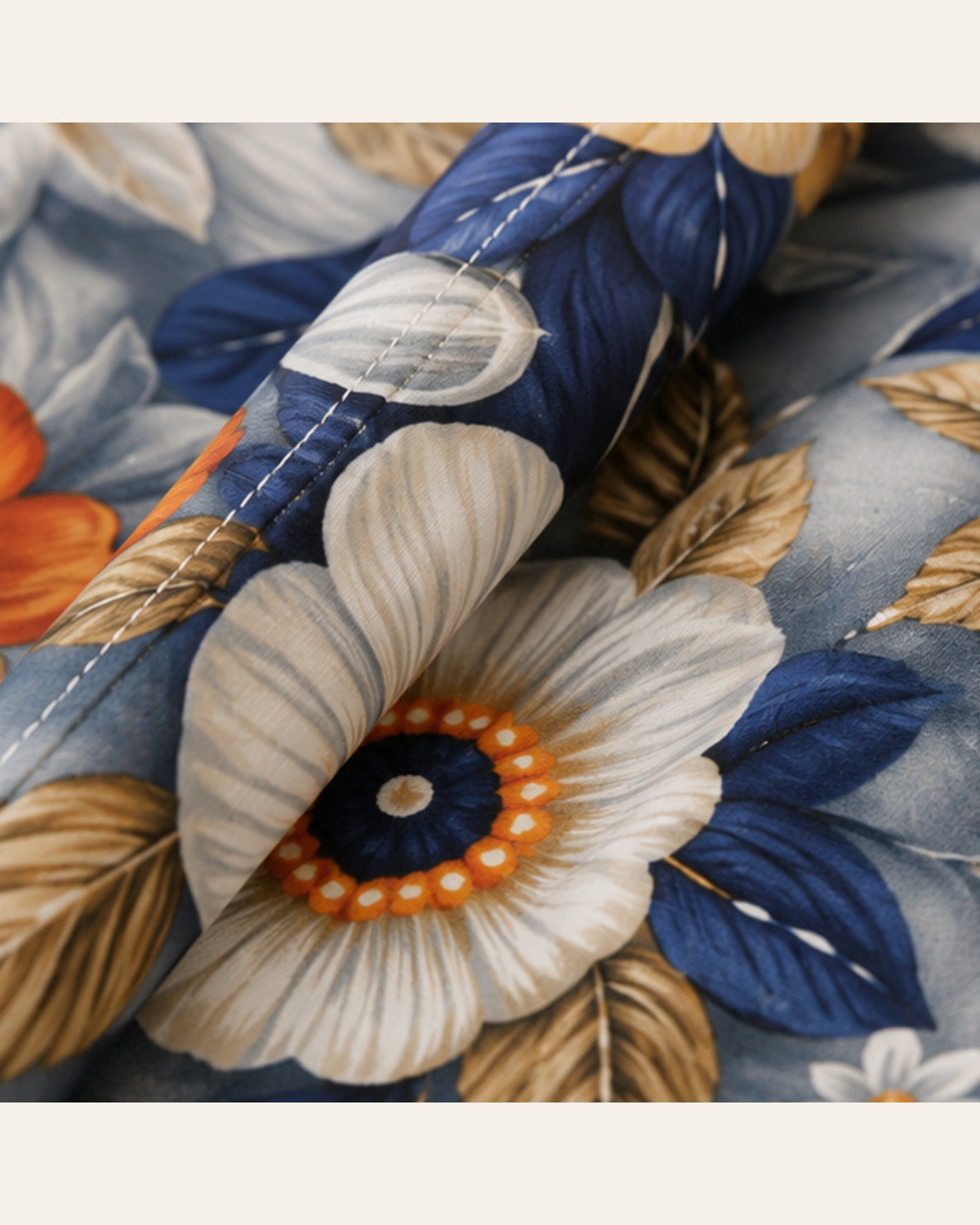 BIN-3DP-WA0030 bedding material and pattern detail