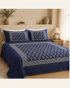 BIN-VJ-DIA-BLUE bedding lifestyle side view
