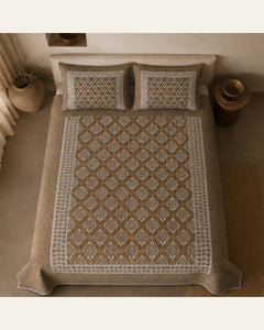 BIN-VJ-DIA-TAUPE bedding overhead view